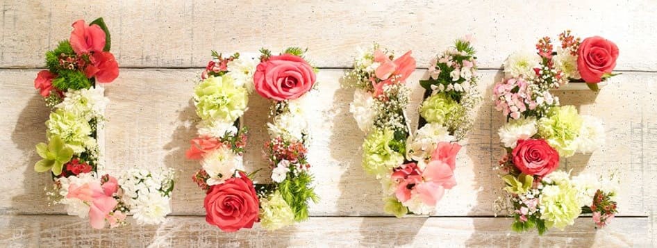 lettres en fleurs